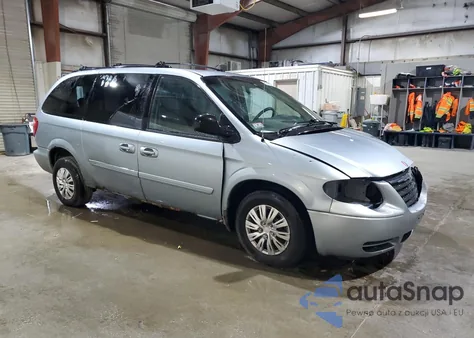 2005 Chrysler Town & Country Lx из США, поврежденный, VIN 2C4GP44R15R355167